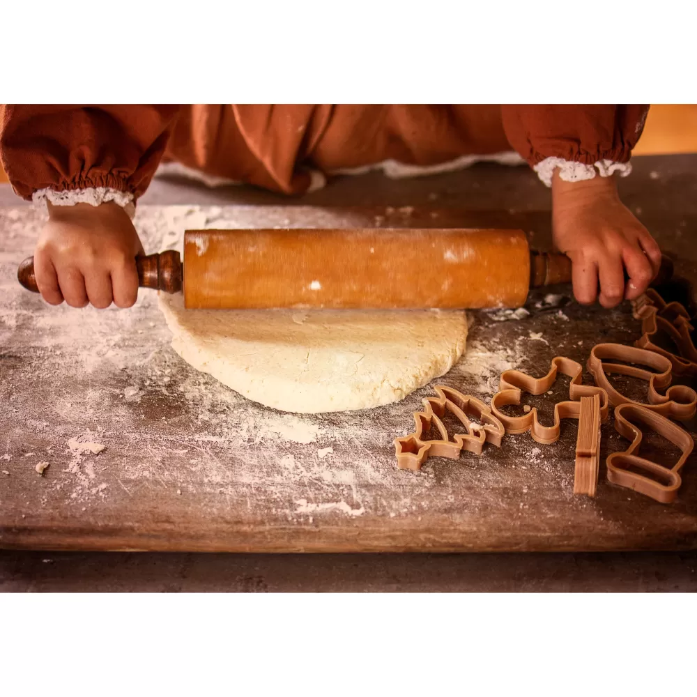Shop Kinfolk Pantry Formine In Bioplastica Per Pasta Modellabile Natale