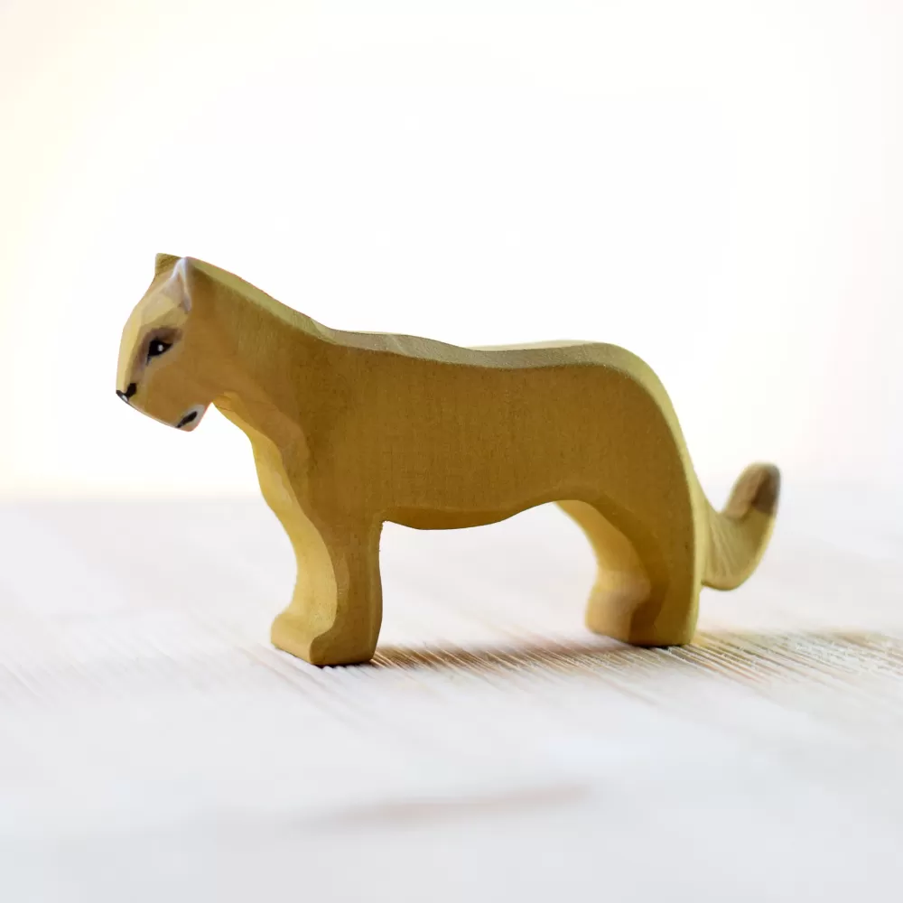 Best Sale Bumbutoys Leonessa In Legno